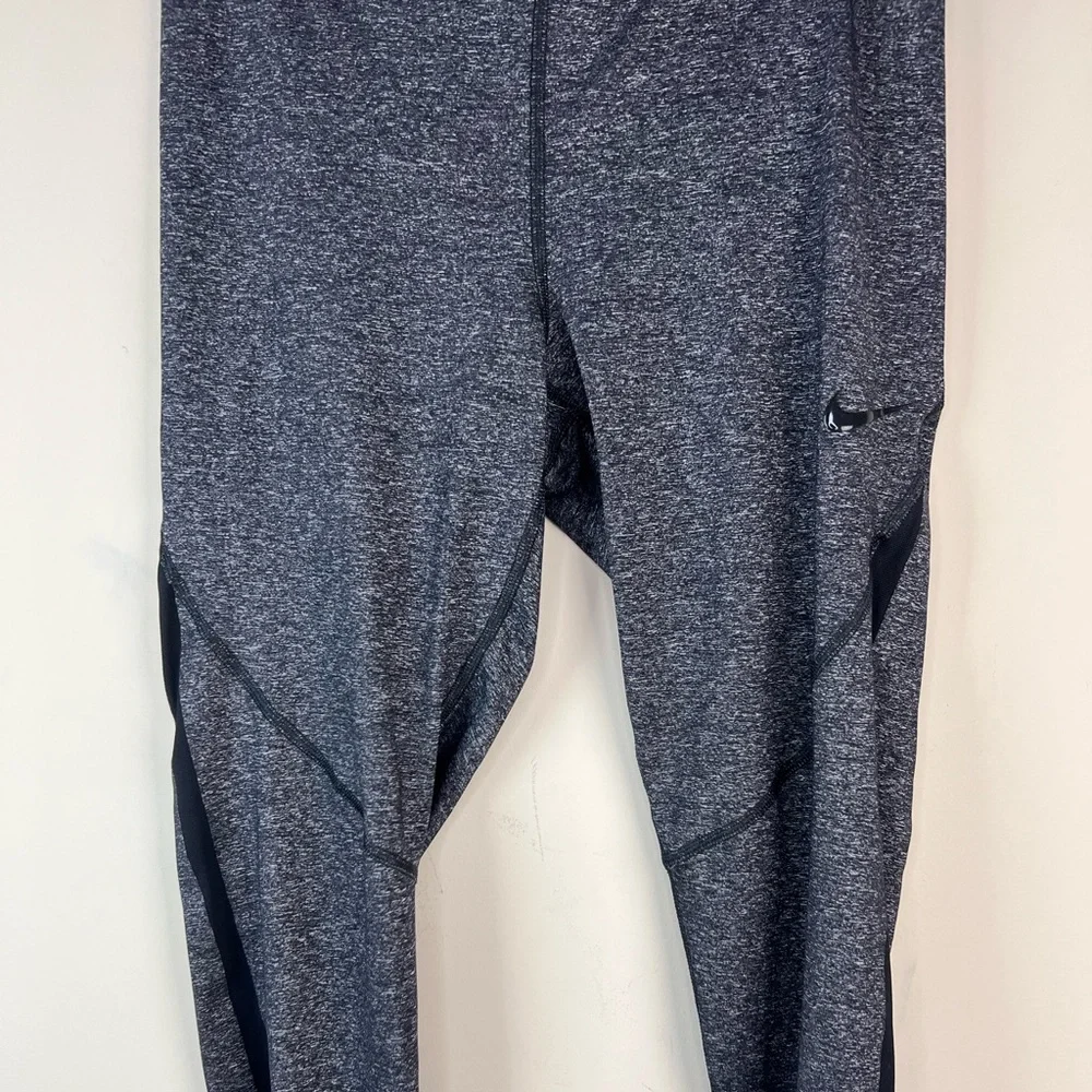 Nike Pro Hyper Cool Gray Leggings, Large